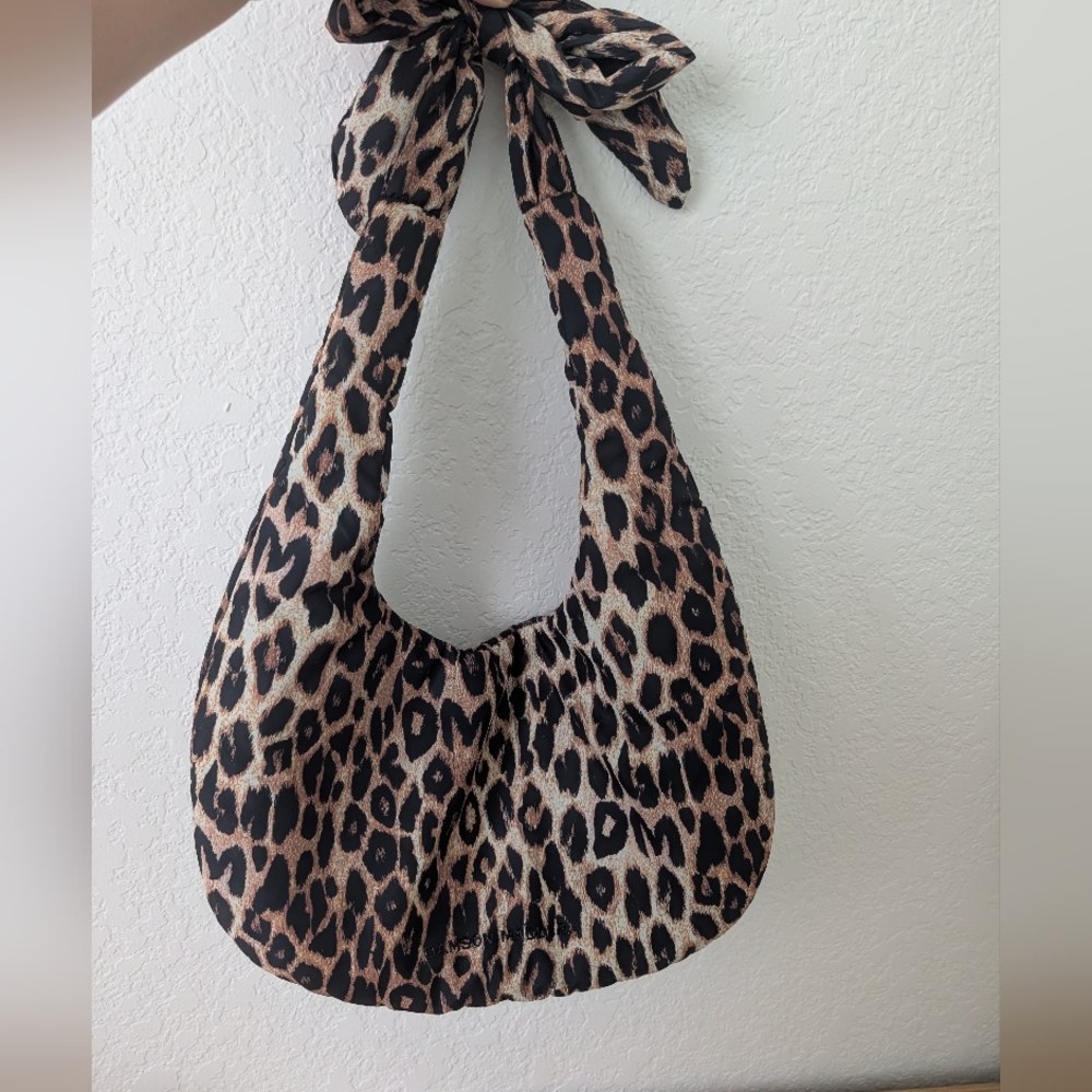 Damson Madder Quinn Bag In Leopard